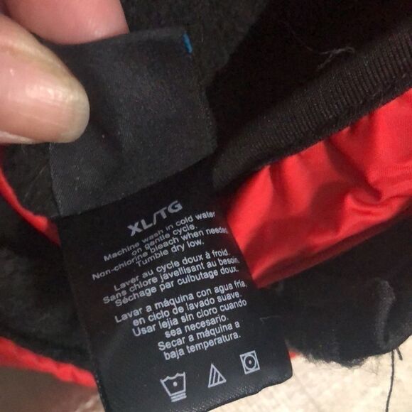 Doggy Hotel Red Puffer Coat Size Extra Large - Picture 9 of 9